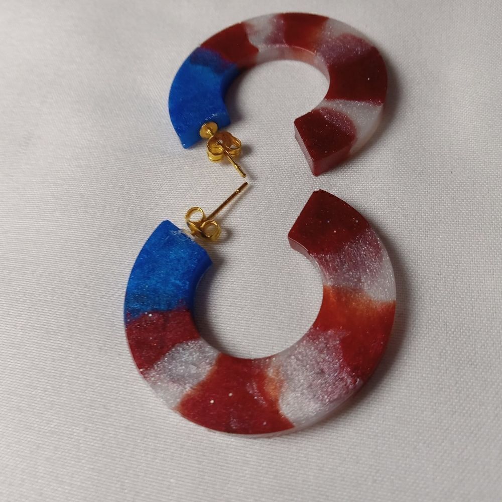 CLEARANCE Red,āwhite and blue resin hoop earrings